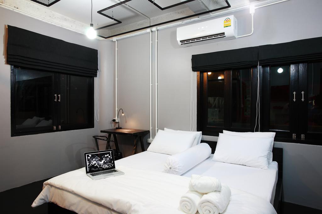 Meroom Phuket Exterior foto
