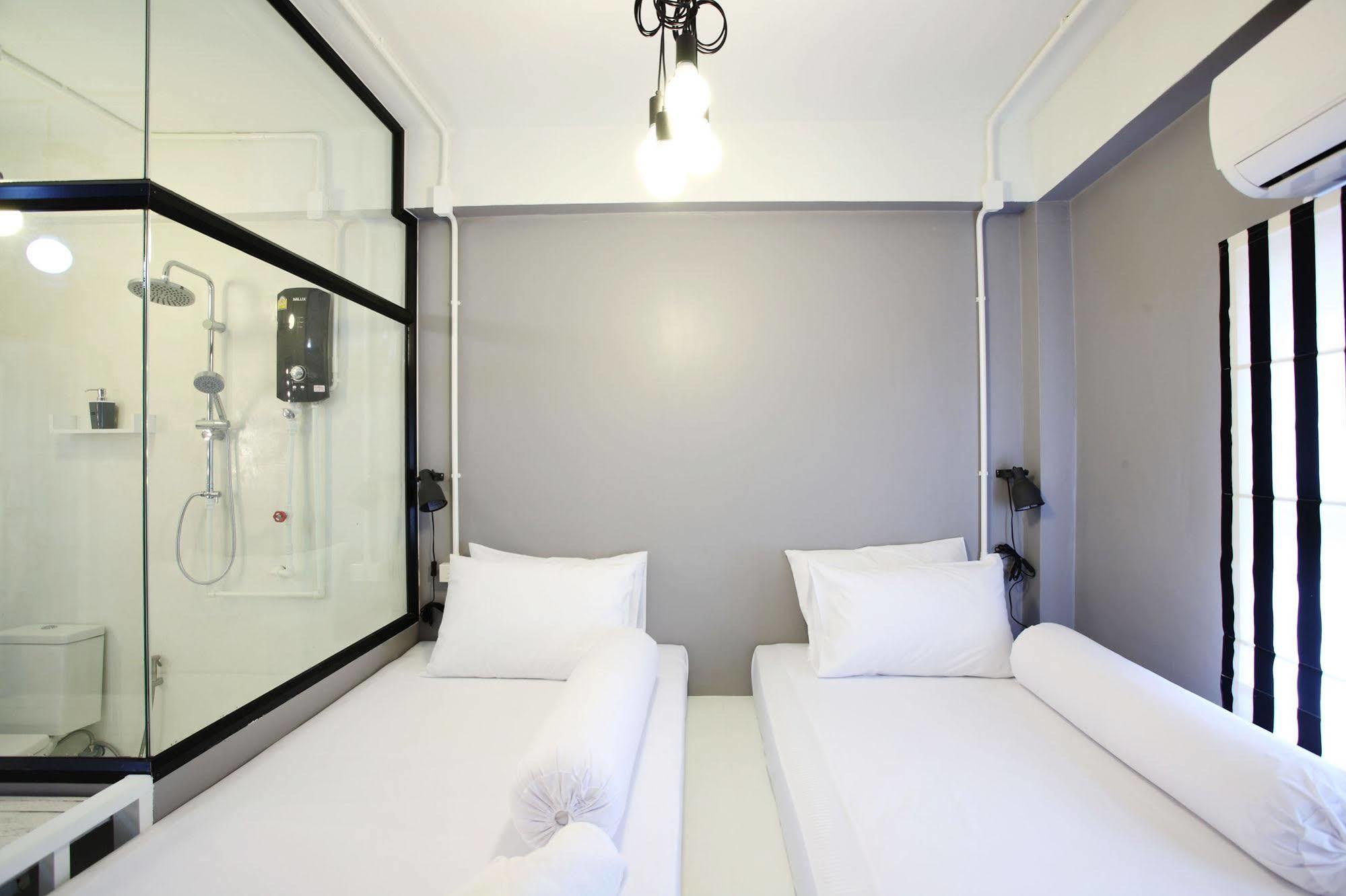 Meroom Phuket Exterior foto